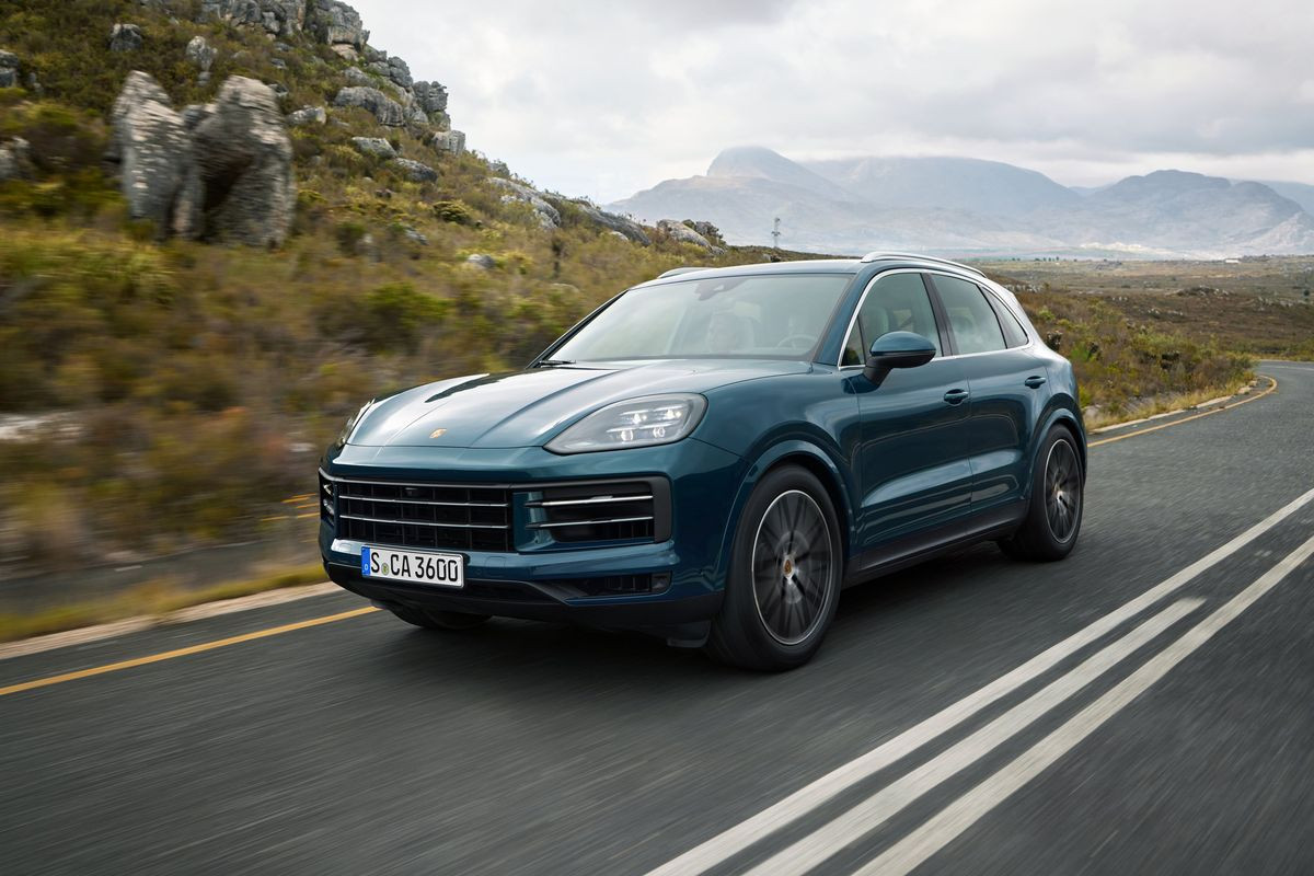 2024 Porsche Cayenne: The SUV That's As Addictive As It Is Opulent