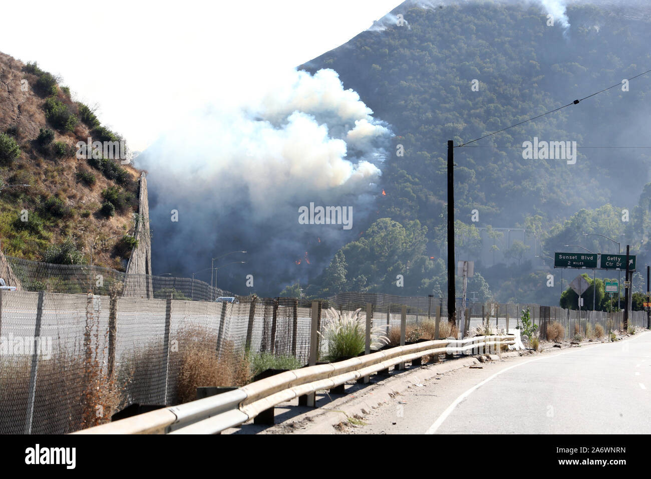 40-Acre Sepulveda Fire Near 405 Freeway Stopped: Evacuation Warnings Lifted