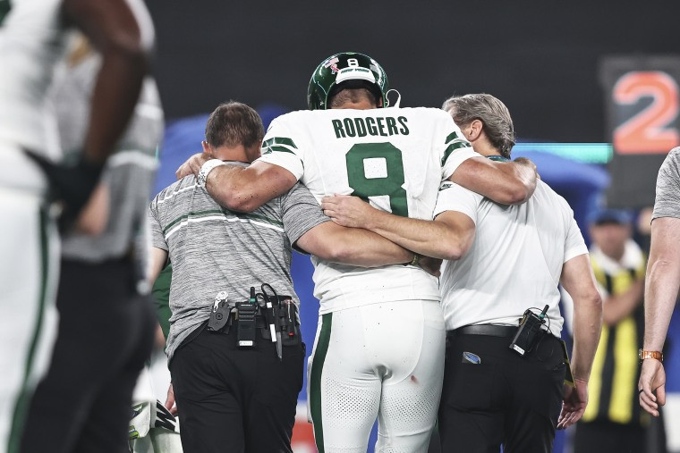 Aaron Rodgers Achilles Still Ailing Despite Jets' 24-3 Demolishing Of Patriots