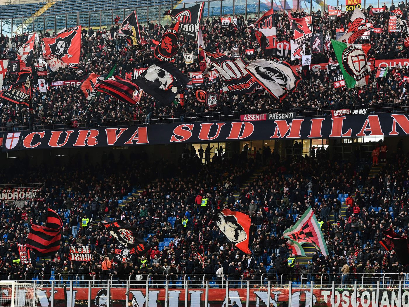 AC Milan Ultras Issue 'Last Call' Ultimatum to Struggling Team: 'No More Excuses!'