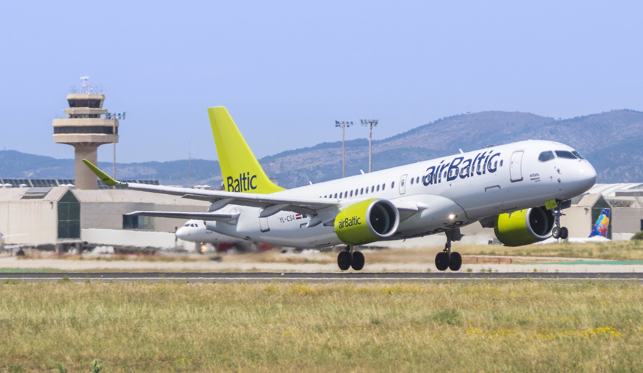 AirBaltic Cancels Thousands of Flights: Summer Travel Chaos for 67,000 Passengers!