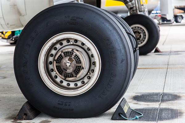 Aircraft Wheels and Brakes Market Soaring: A $18.4 Billion Opportunity by 2032