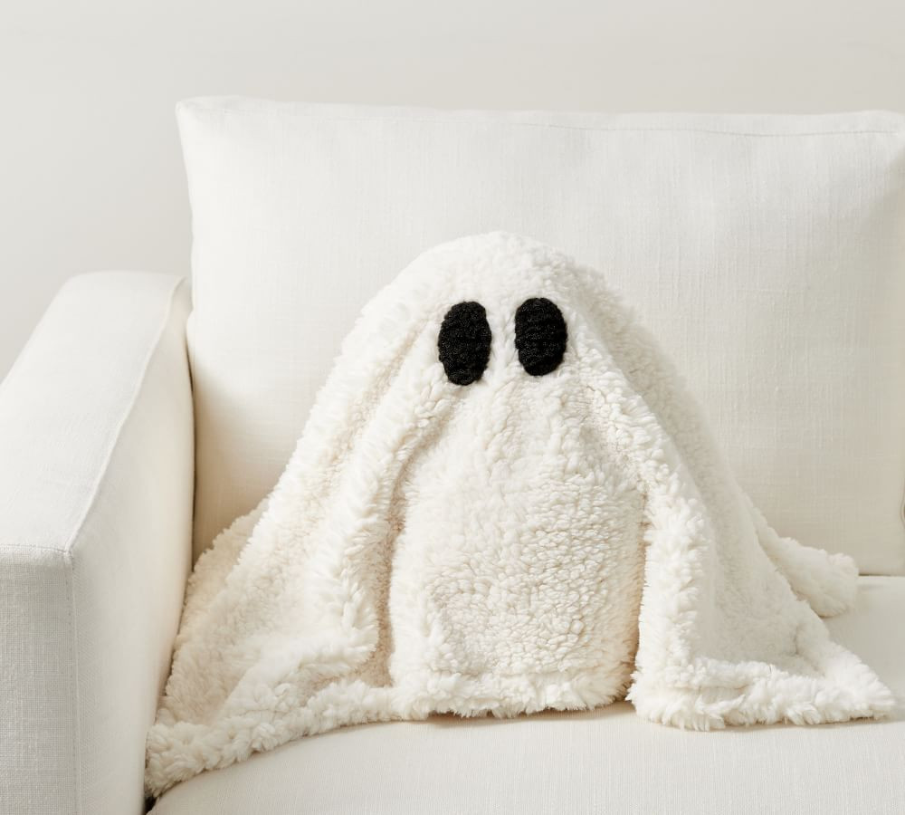 Aldi's $29.99 Floating Ghost Dupe Is So Good, It's Practically Haunting Pottery Barn