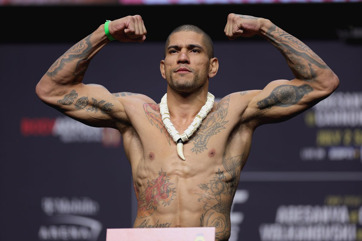 Alex Pereira Weighs in at a Massive 230 Pounds Before UFC 307 Title Defense