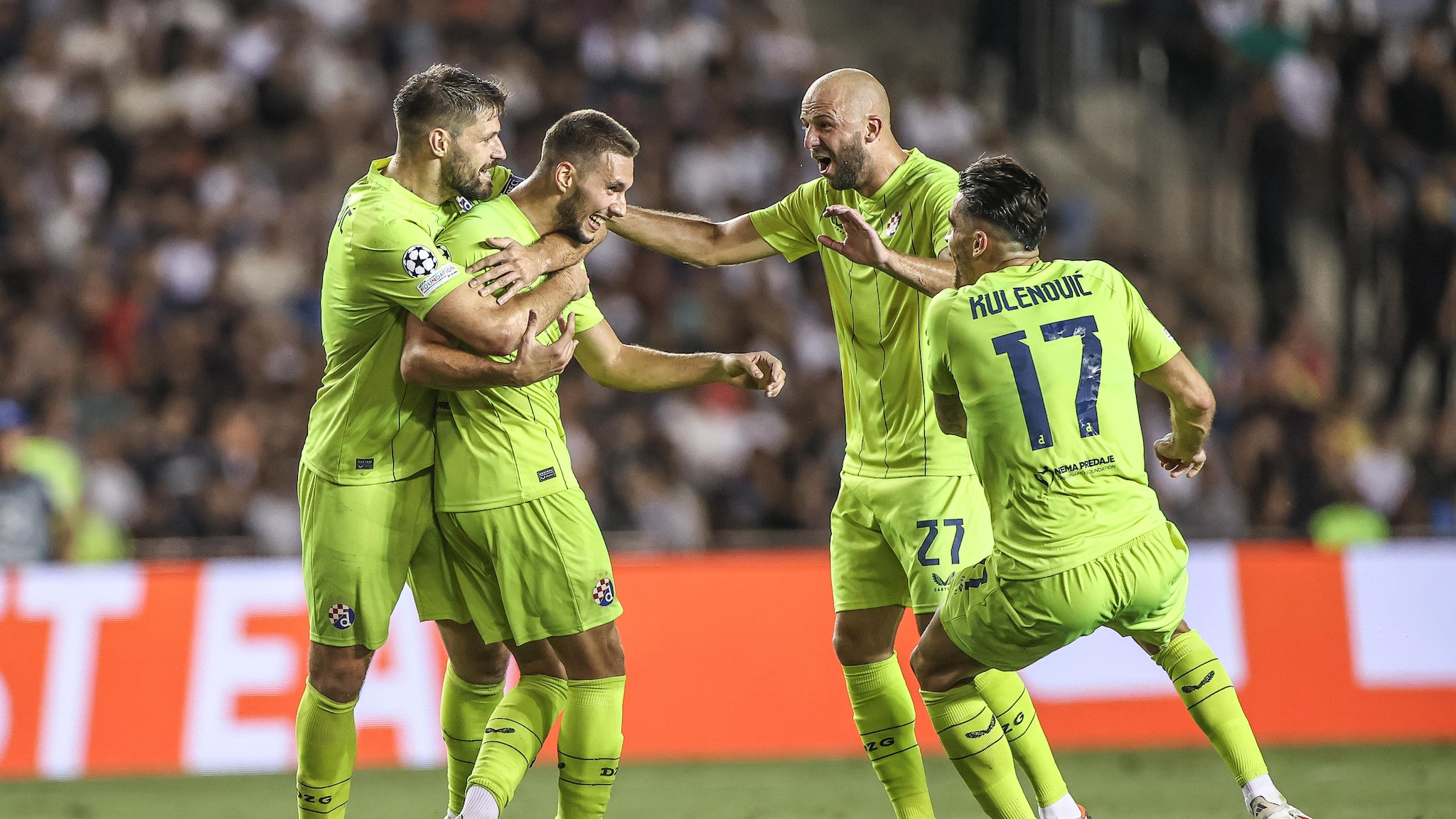 Alvarez's Stunning Goal Leads Atletico Madrid to Victory Against Slovan Bratislava in Champions League Thriller!