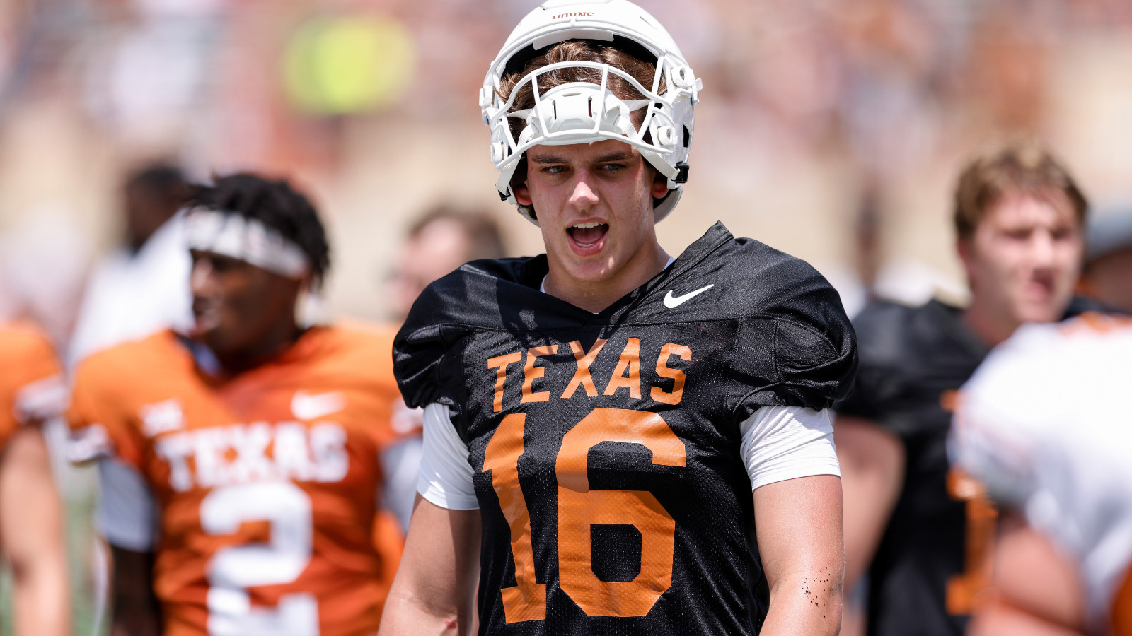 Arch Manning Throws First College Touchdown: Texas Fans Rejoice, but Quinn Ewers Remains the Starter