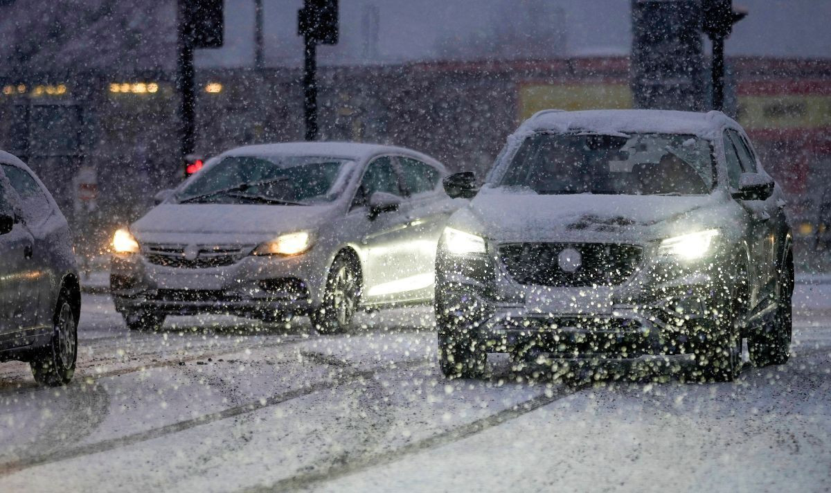 Arctic Blast Incoming: UK Braces for -10C Deep Freeze, Widespread Snow, and Travel Chaos!