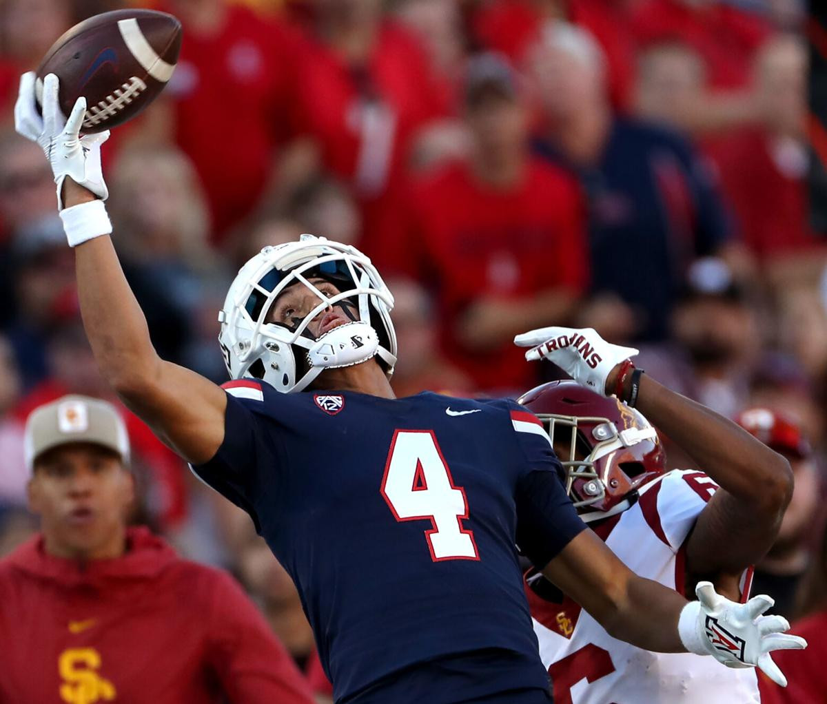 Arizona's Tetairoa McMillan Erupts for School-Record 304 Receiving Yards in Season Opener