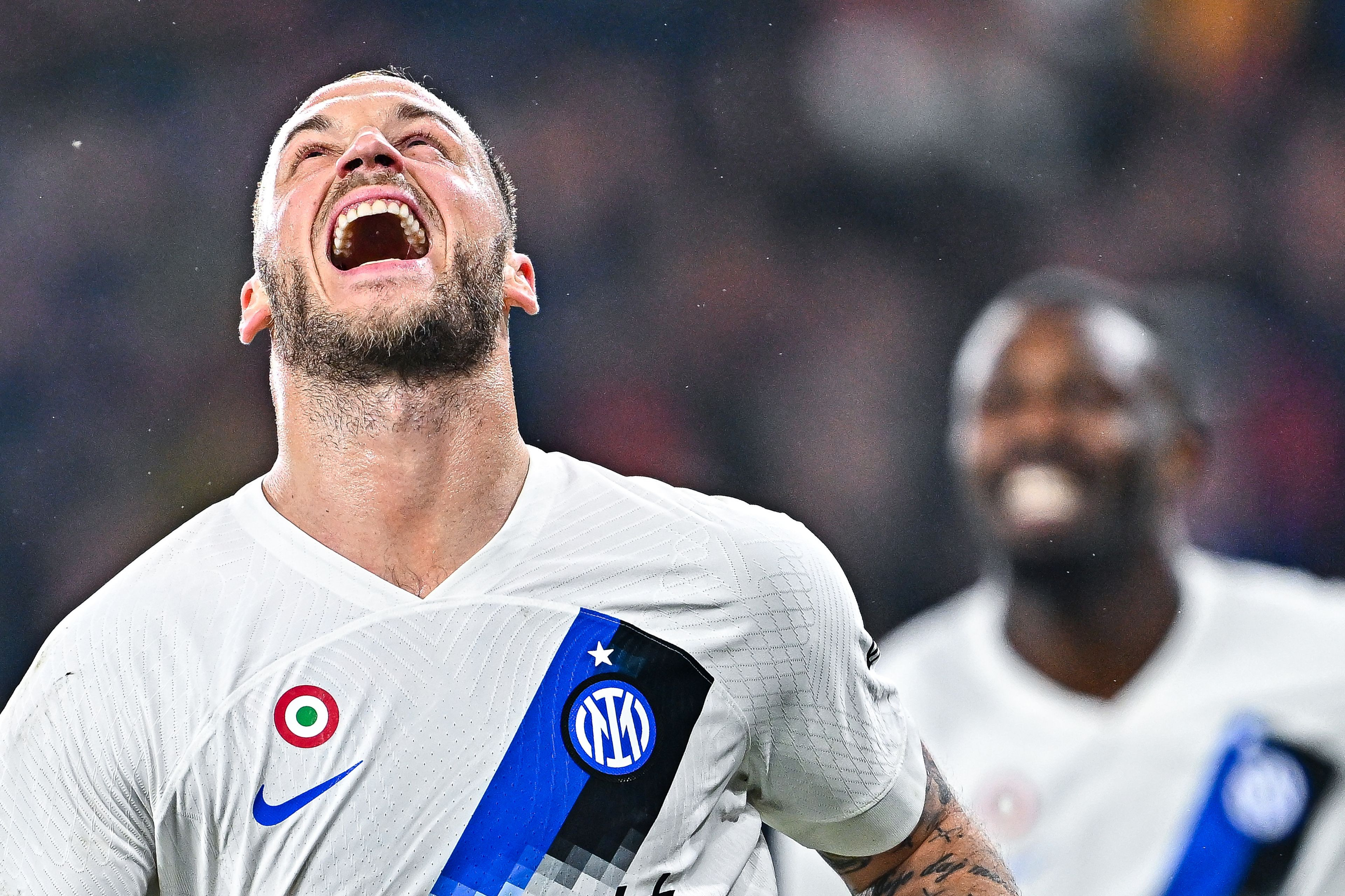 Arnautovic's Header Secures Inter Milan Victory, Closing Gap on Napoli in Thrilling Serie A Match