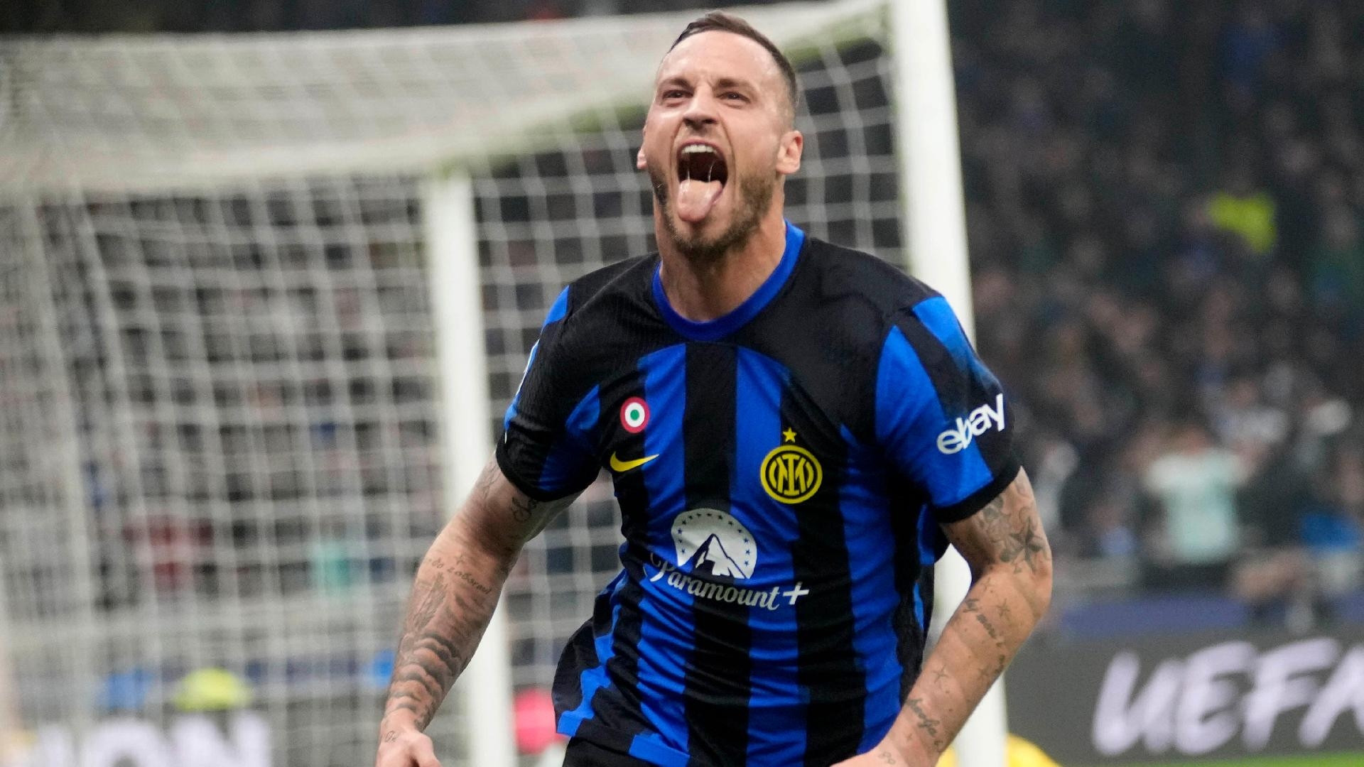 Arnautovic's Header Secures Inter Milan Victory, Closing Gap on Napoli in Thrilling Serie A Match