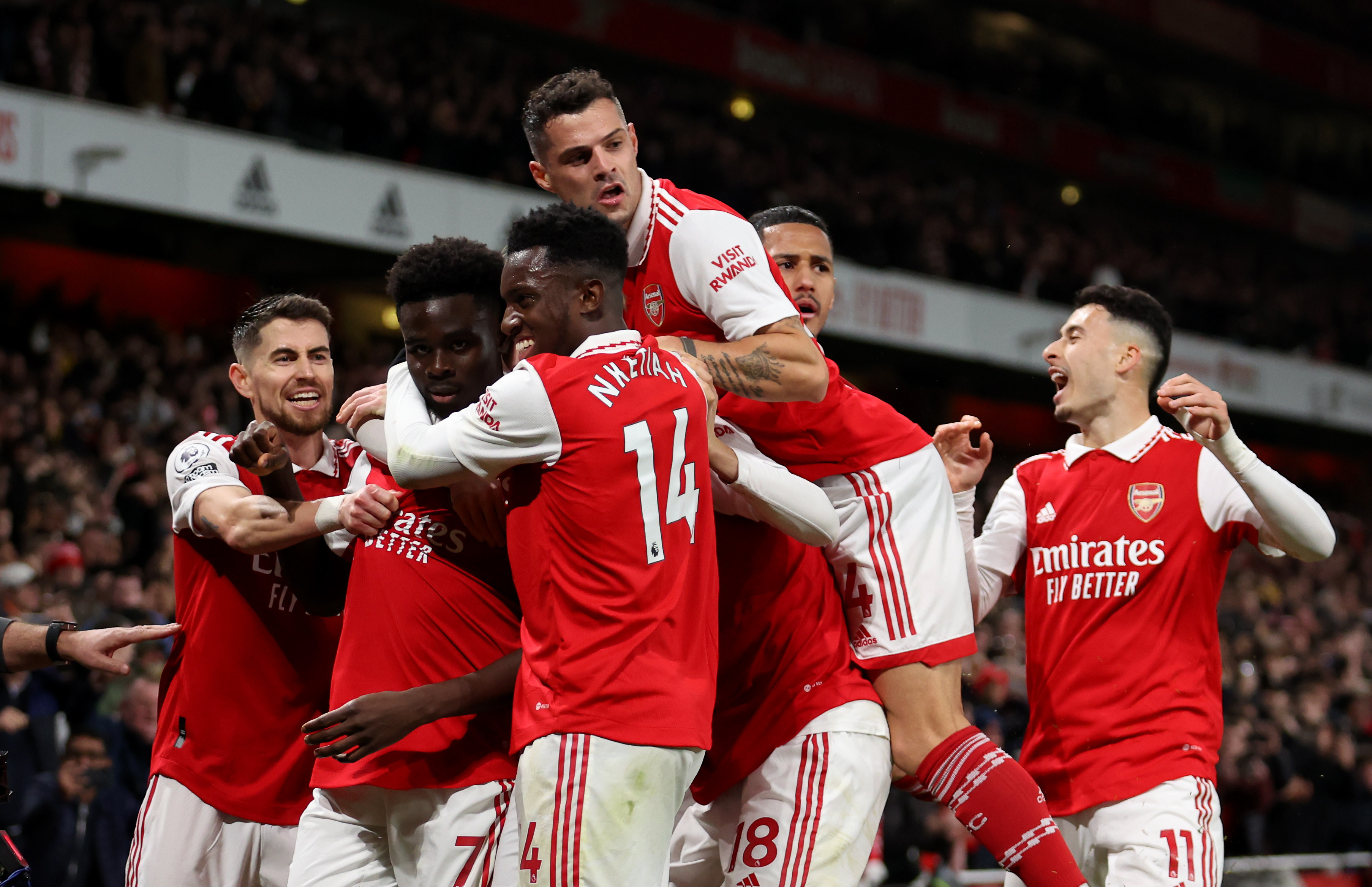 Arsenal's Stunning 5-1 Revenge Victory Over Man City: Gunners Reignite Title Hopes!