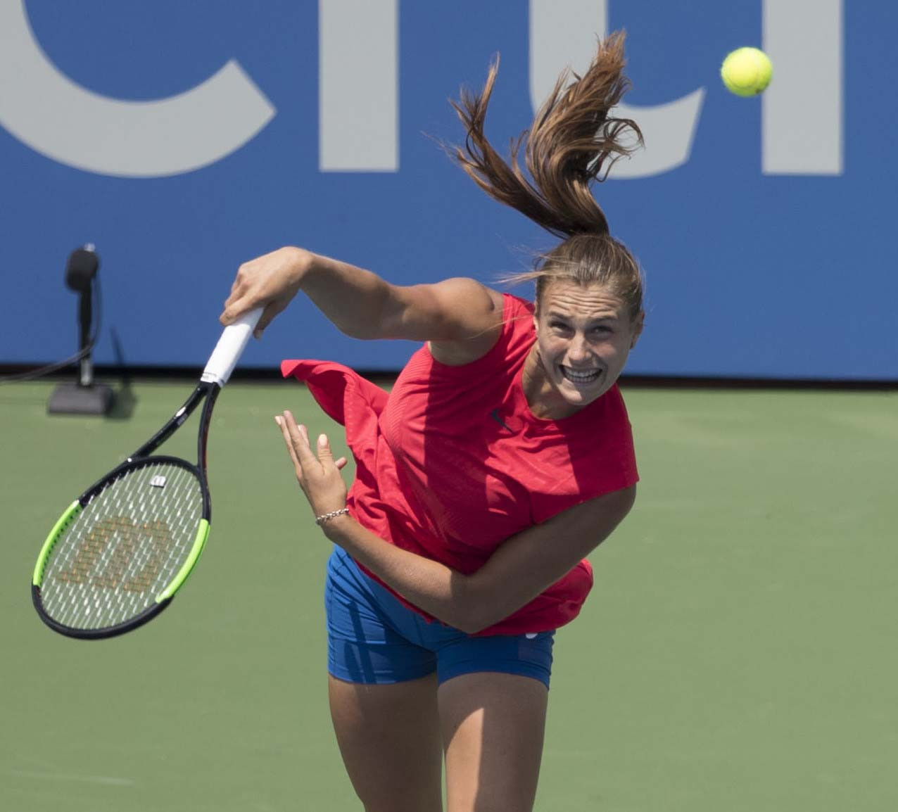 Aryna Sabalenka's Power Serve Bowl: Tennis Star's Acai Creation Hits Oakberry Menus