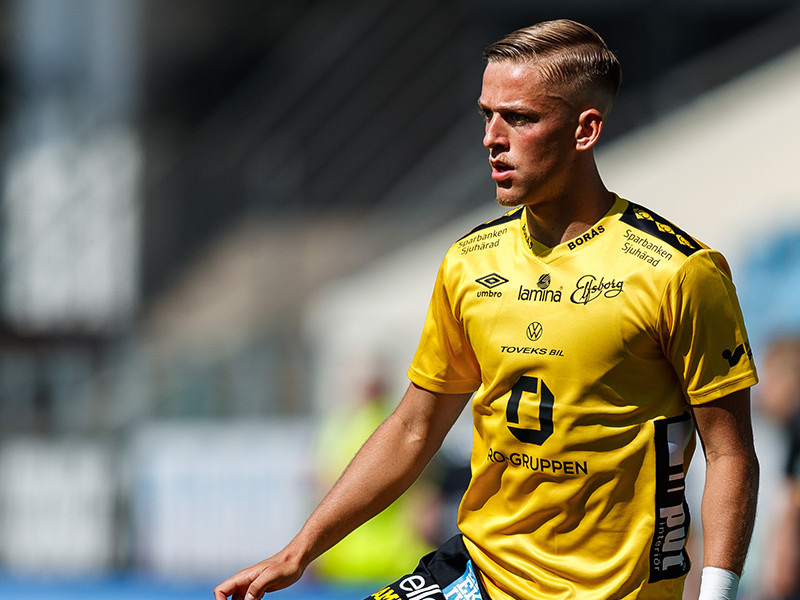 AZ Alkmaar vs Elfsborg: Dutch Giants Look to Dominate Europa League Opener