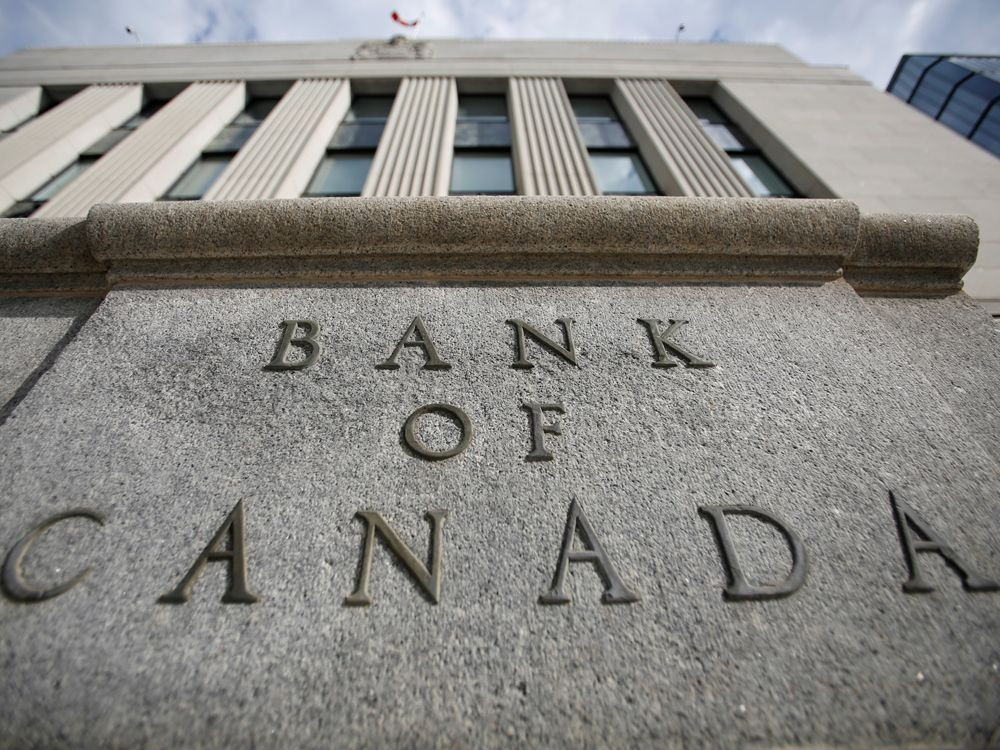 Bank of Canada Cuts Interest Rate to 3% Amidst Looming US Tariff Threat: Recession Fears Rise?