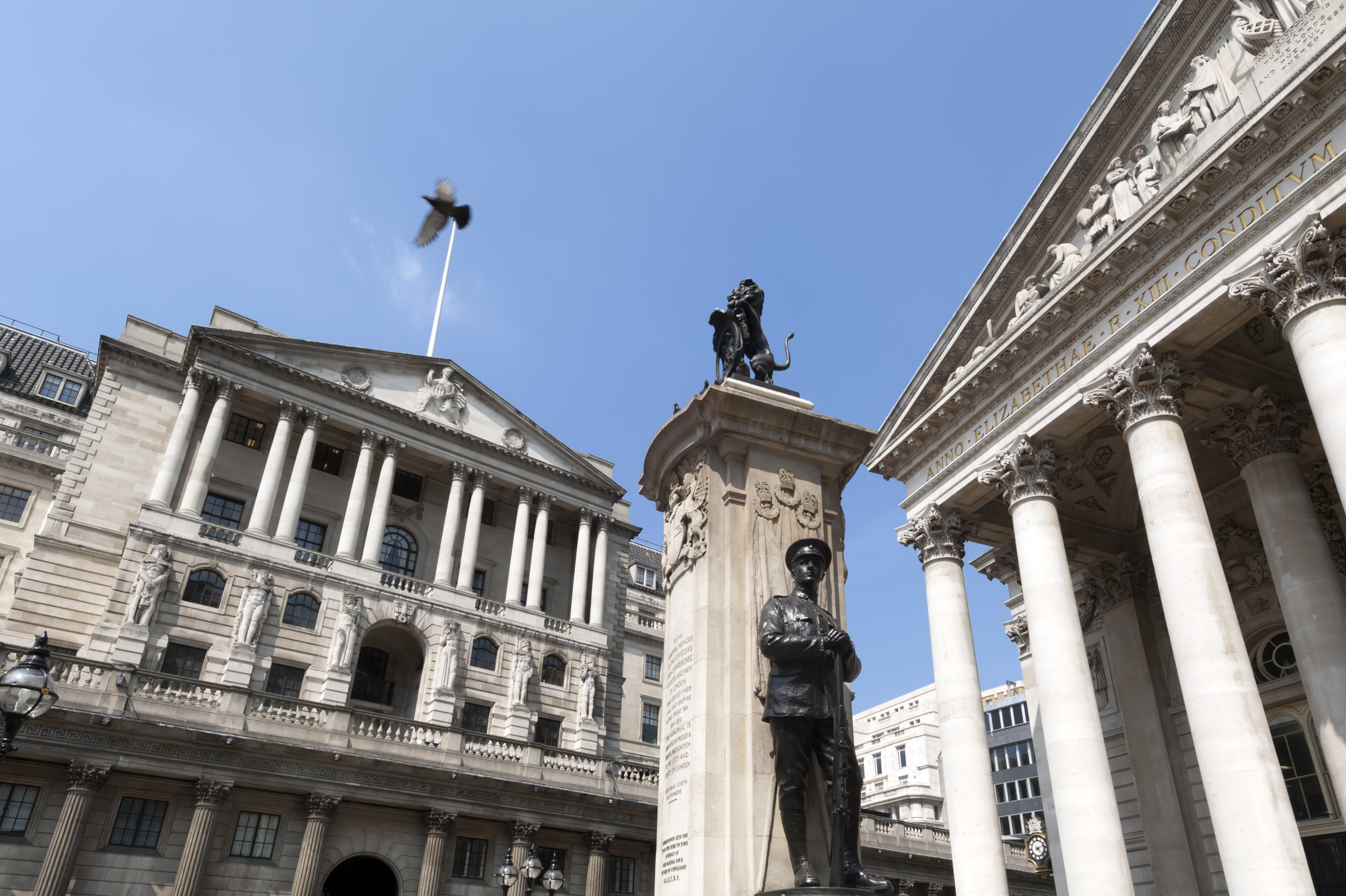 Bank of England Cuts Interest Rates for the First Time Since the Pandemic: Is This the Start of a New Trend?