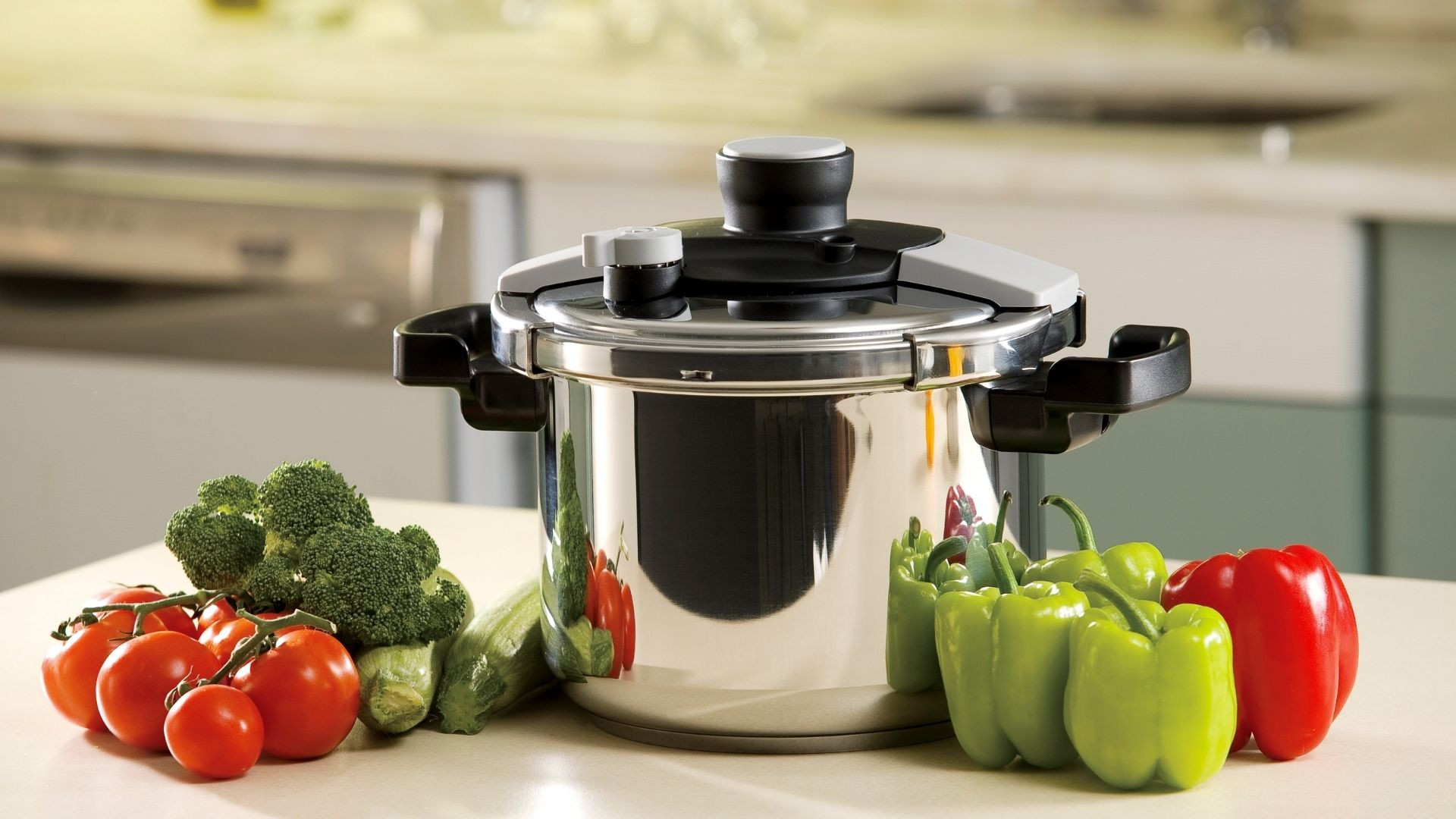 Best Pressure Cookers in India in 2024: Top 10 Picks That Are Efficient, Durable and Stylish Kitchen Essentials