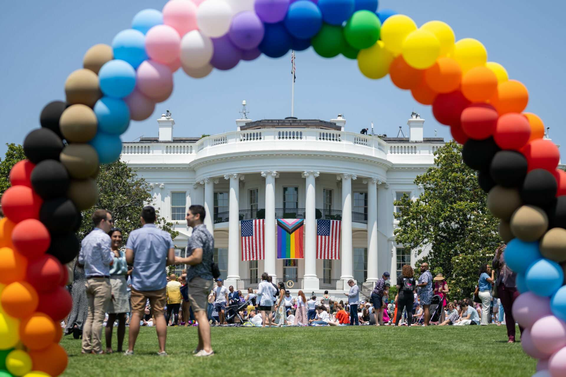 Biden's Confused Exit From Rangers' White House Celebration Sparks Questions