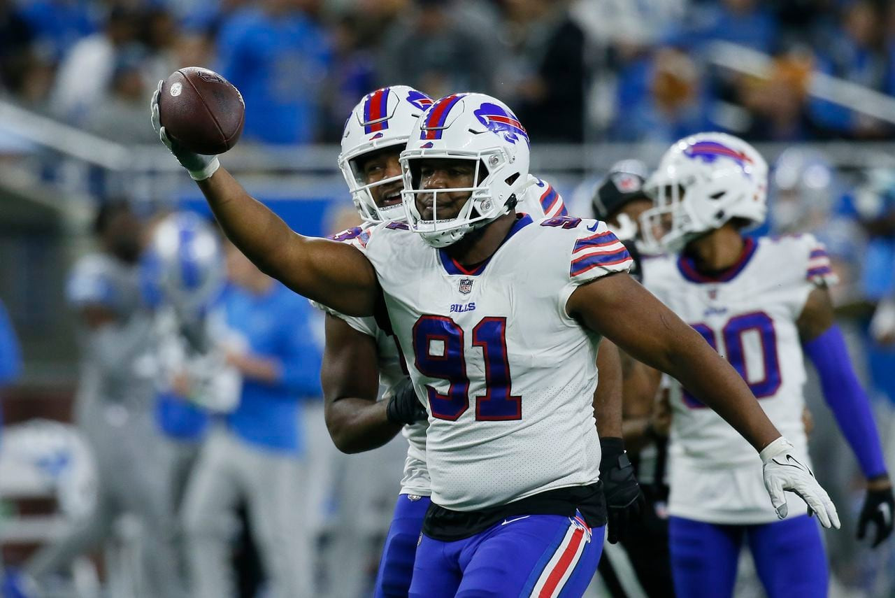 Bills Star Ed Oliver Injured on First Play of Preseason Game: What We Know