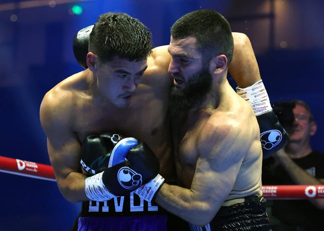 Bivol's Stunning Revenge: Undisputed Light Heavyweight Champion After Majority Decision Win!