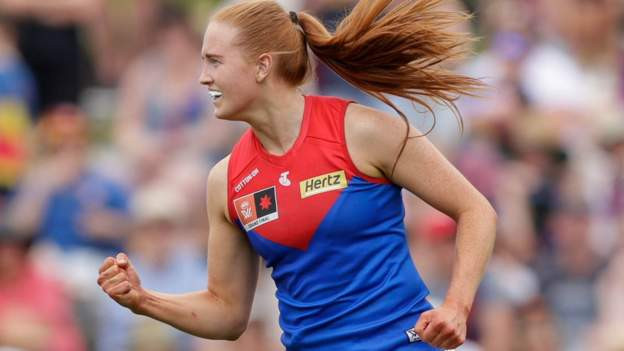 Blaithin Mackin's Breakout Performance Fuels Melbourne's AFLW Victory