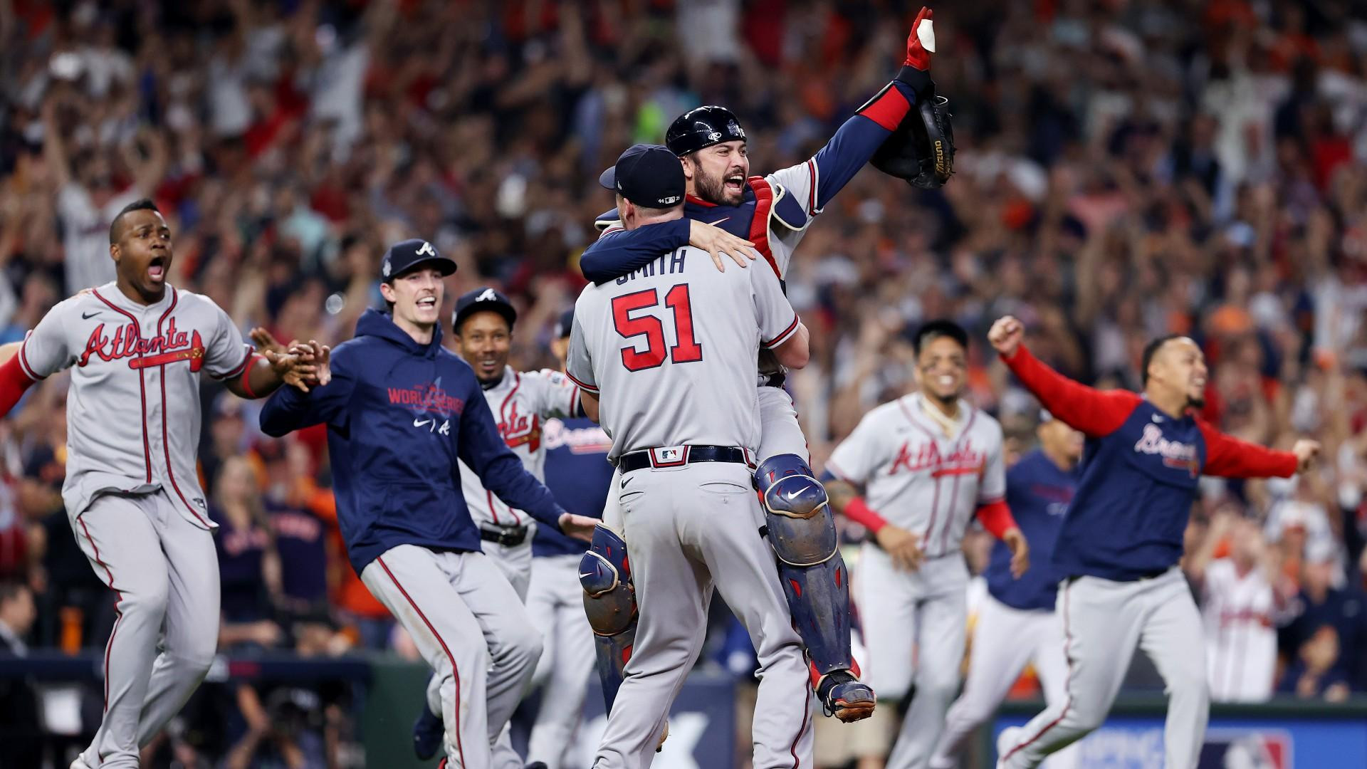 Braves Survive Twins' Comeback, Win 8-6 in 10 Innings, Take Series