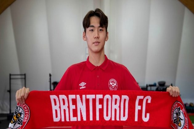 Brentford Sign 18-Year-Old Left-Back Jayden Meghoma in £10 Million Deal