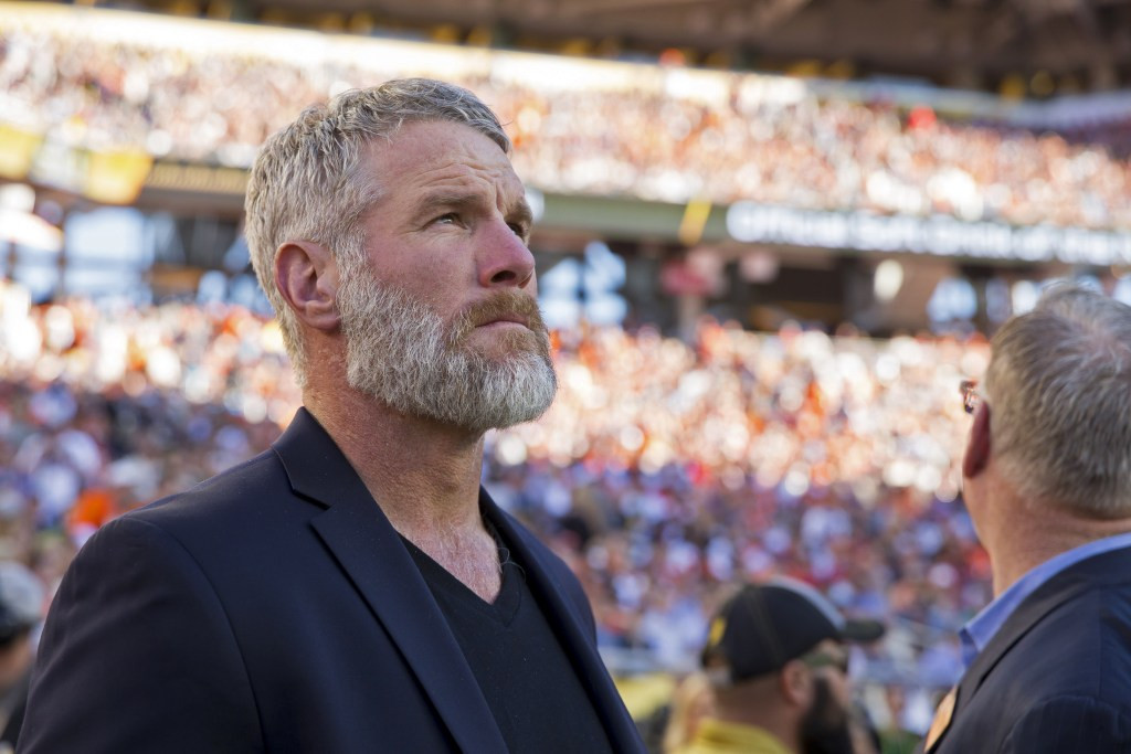 Brett Favre Reveals Parkinson's Diagnosis During Congressional Testimony on Welfare Scandal