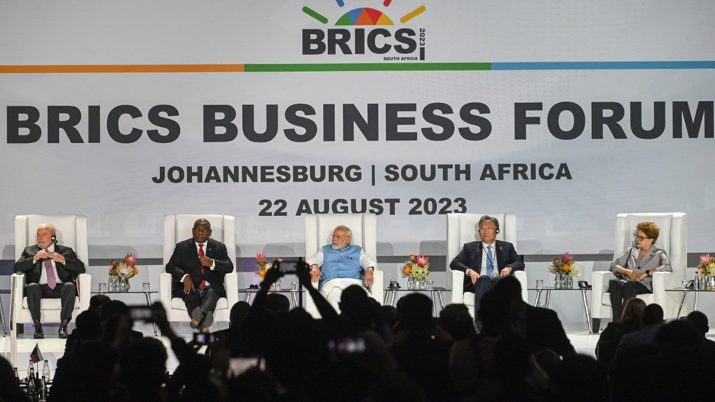 BRICS Bank: A Lifeline for Zimbabwe? Expert Argues for NDB Over IMF