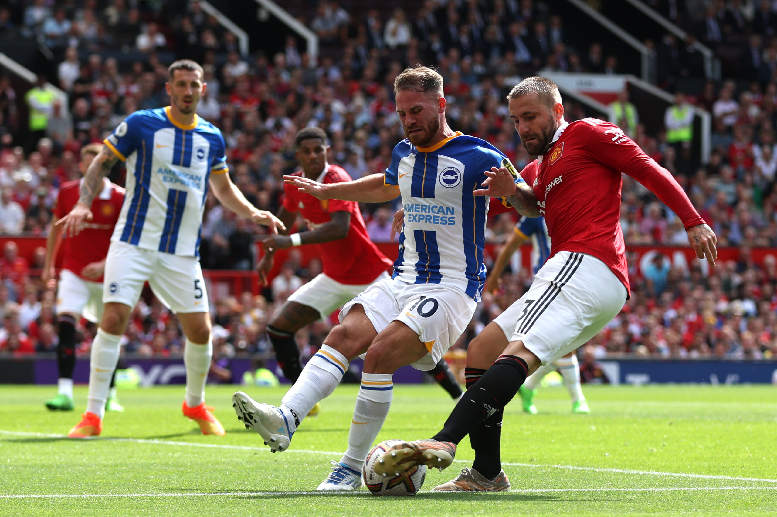 Brighton vs Manchester United LIVE! Premier League match stream, latest score and goal updates today