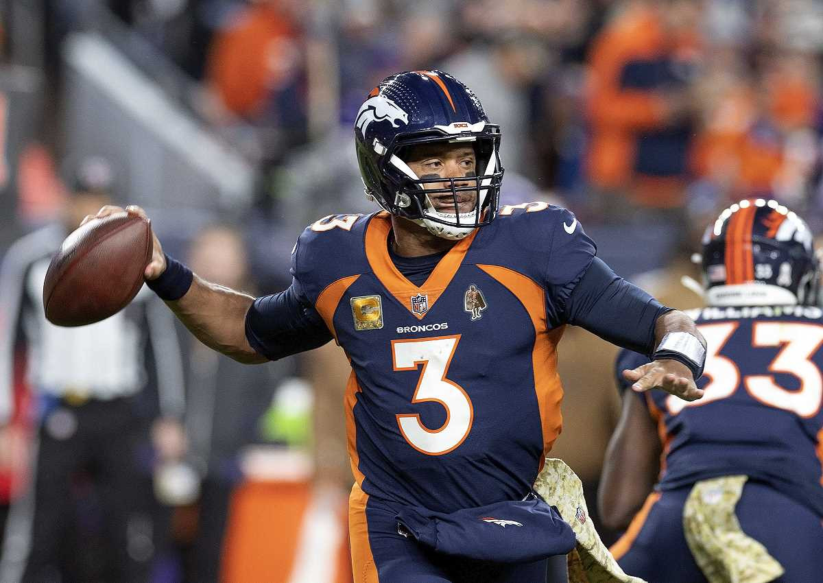 Broncos vs. Browns: Shocking Monday Night Football Upset? Experts Predict the Unpredictable!