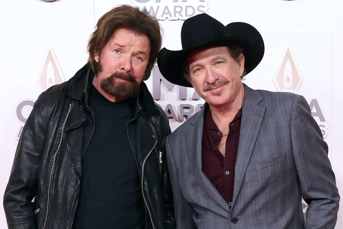 Brooks & Dunn Announce 2025 'Neon Moon Tour' Dates: See When They're Coming to a City Near You