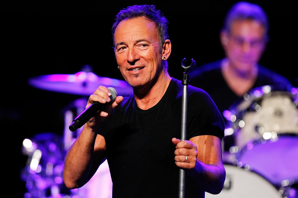 Bruce Springsteen: Still Rockin' at 75, and No Plans to Retire!