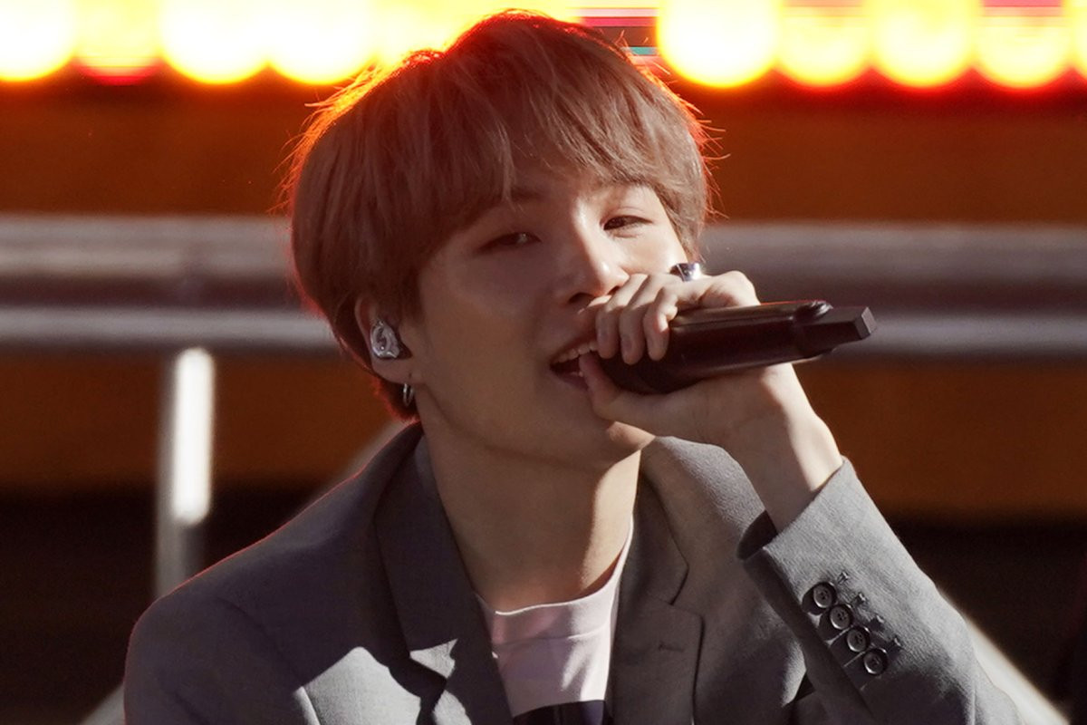 BTS's Suga Apologizes After Being Caught Riding Electric Scooter While Drunk: Details of the Incident