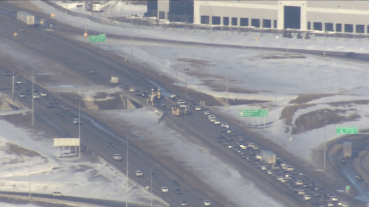 Calgary Deerfoot Trail Shut Down After Serious Injury Collision