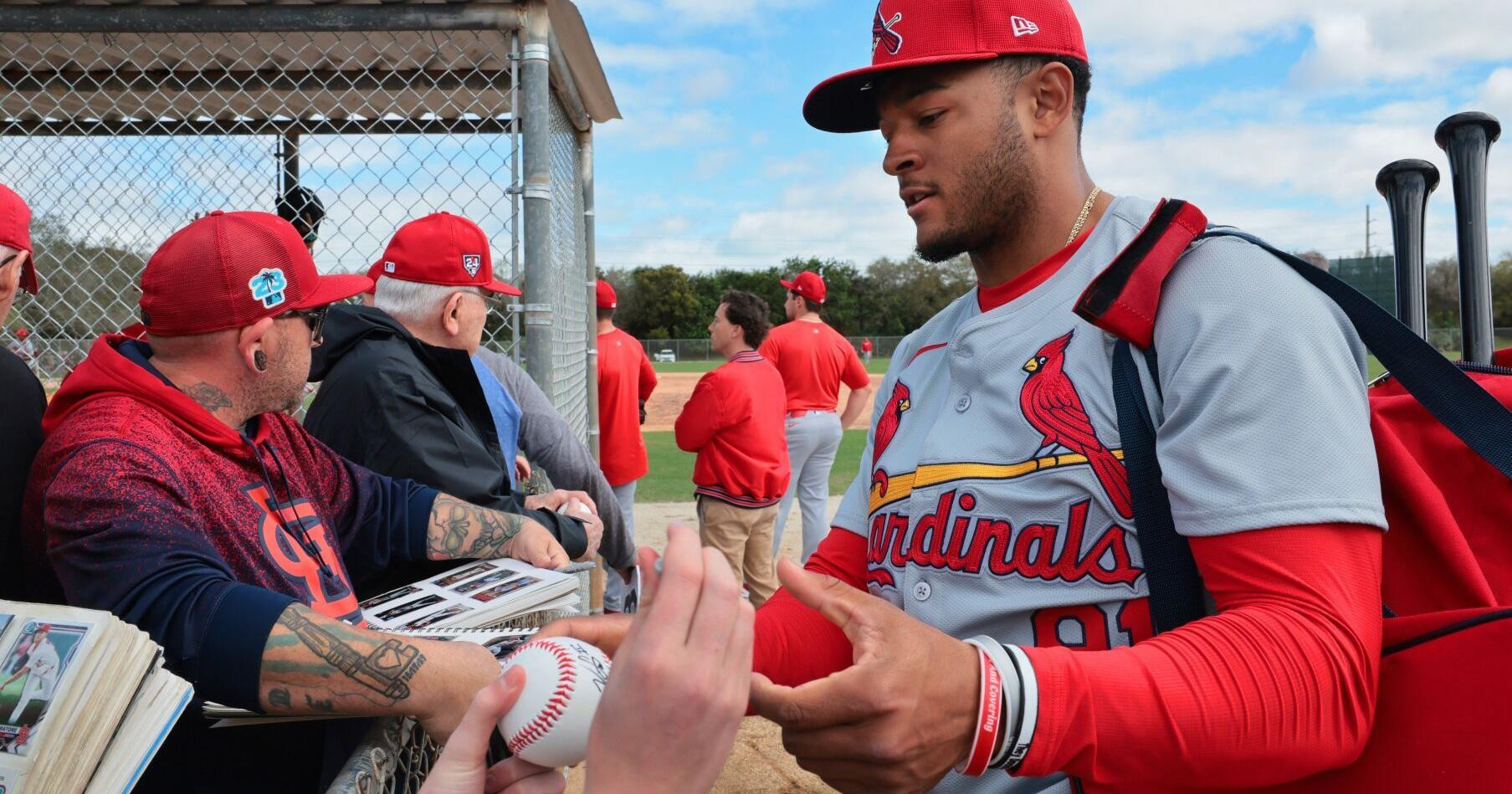 Cardinals Lose Star Center Fielder Michael Siani to Oblique Strain, Recall Victor Scott II