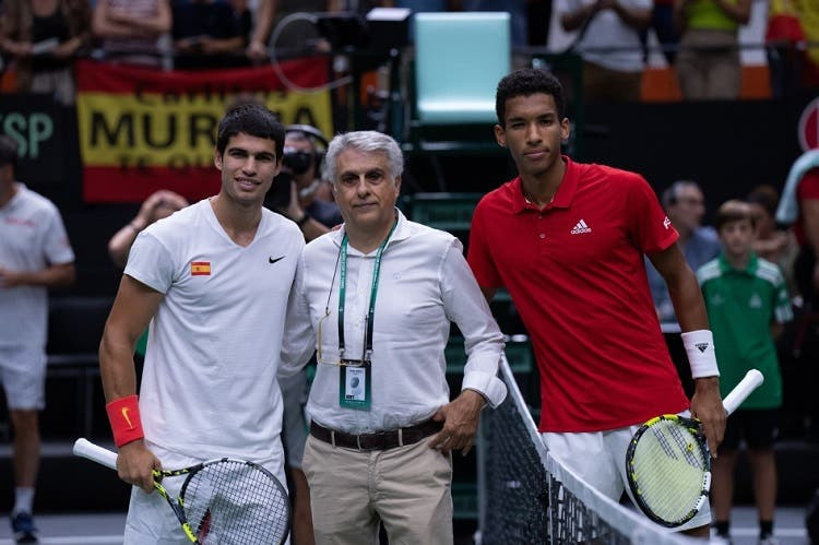 Carlos Alcaraz Dominates Felix Auger-Aliassime in Paris Olympics Semifinals