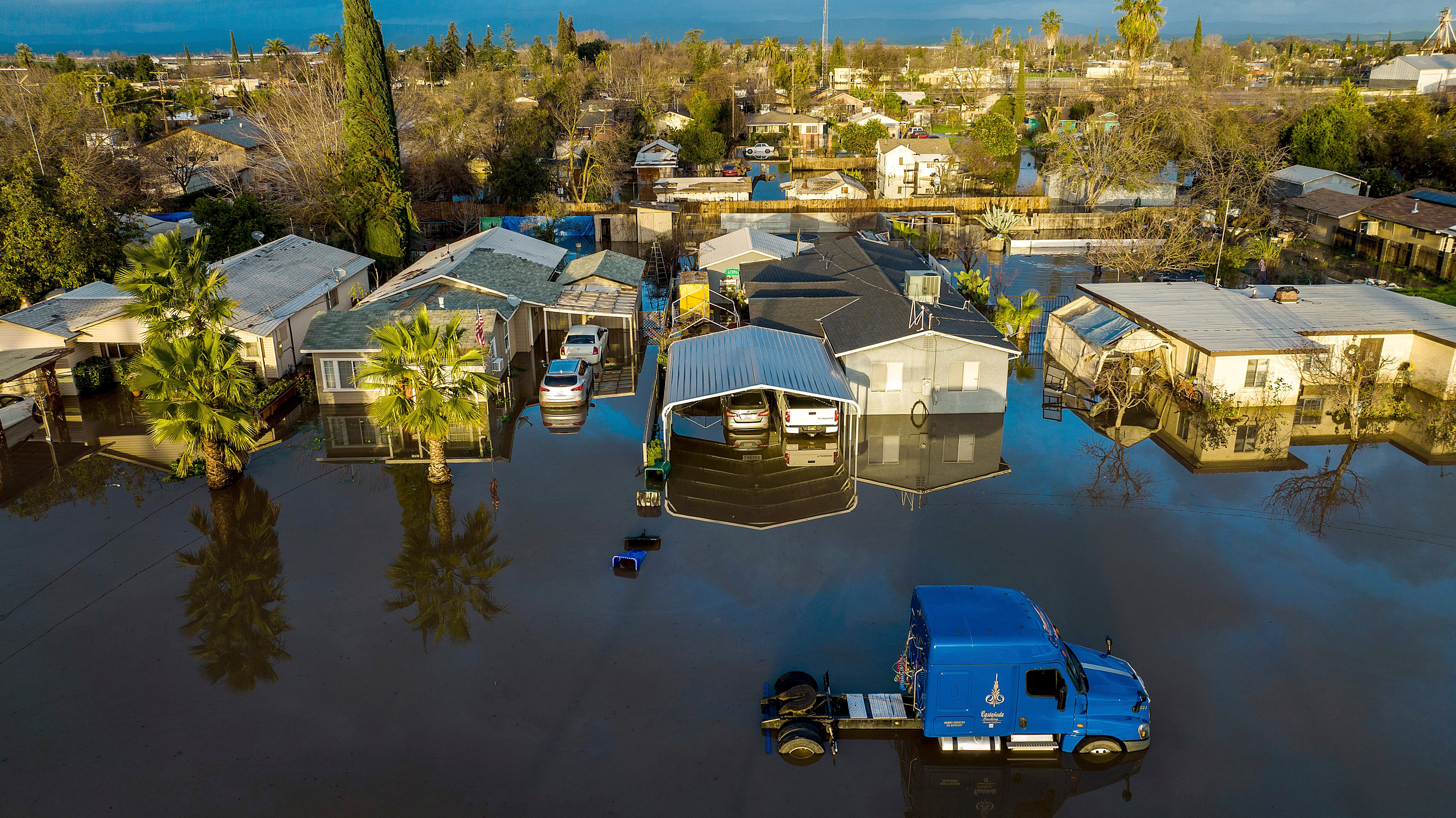 Carolina Beach Braces for Historic Flooding After Unnamed Storm