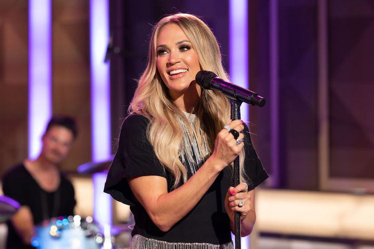 Carrie Underwood Returns to 'American Idol' as a Judge 20 Years After Winning the Show