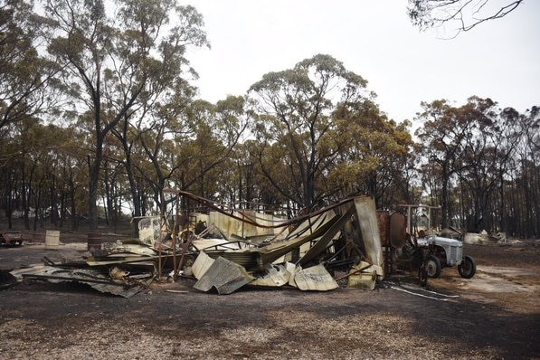 Catastrophic Victorian Bushfires: Homes Destroyed, Evacuations Ordered as Severe Weather Threatens