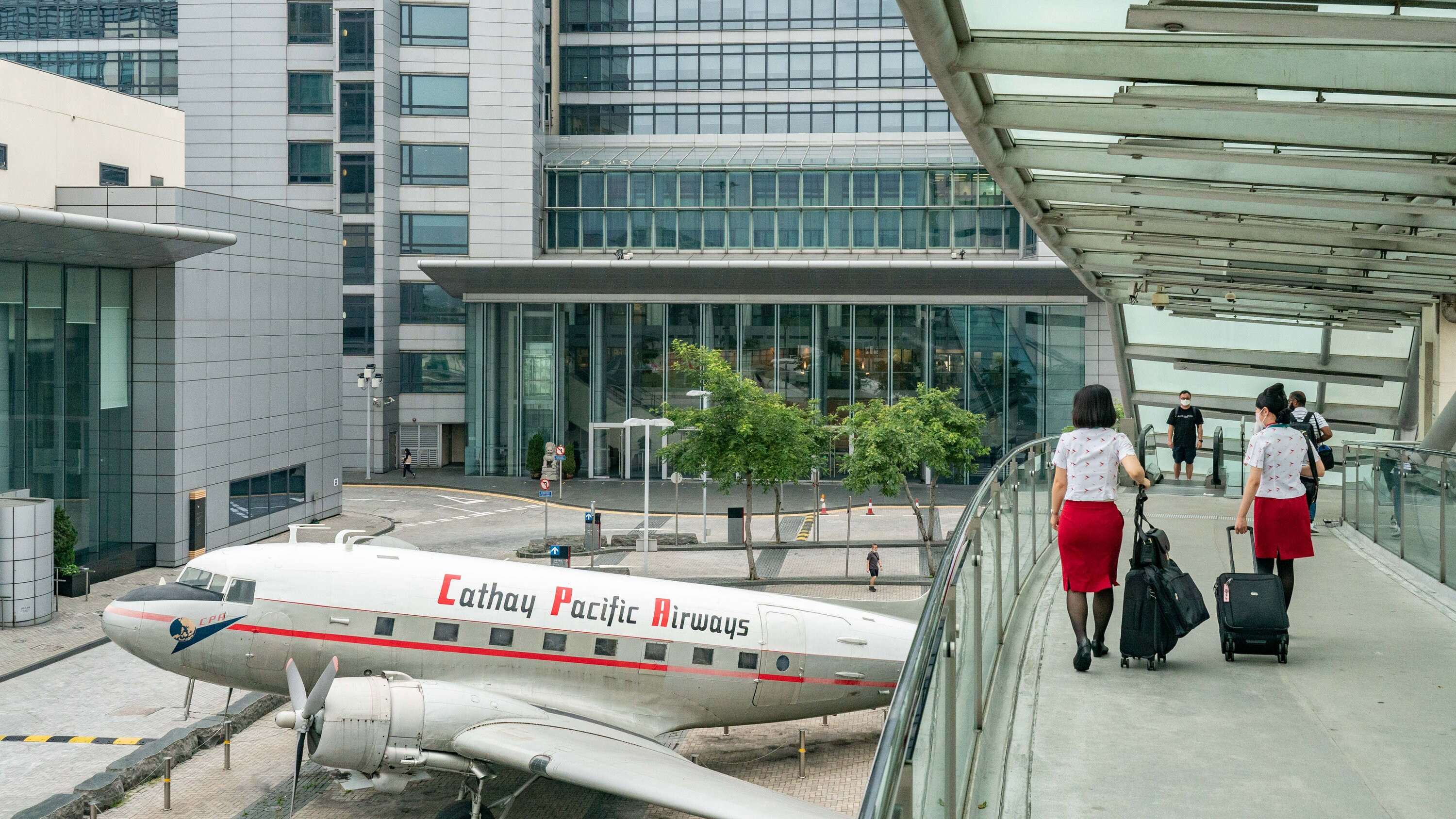 Cathay Pacific Engine Fire: Cleaning Process Under Scrutiny as Regulator Widens Investigation