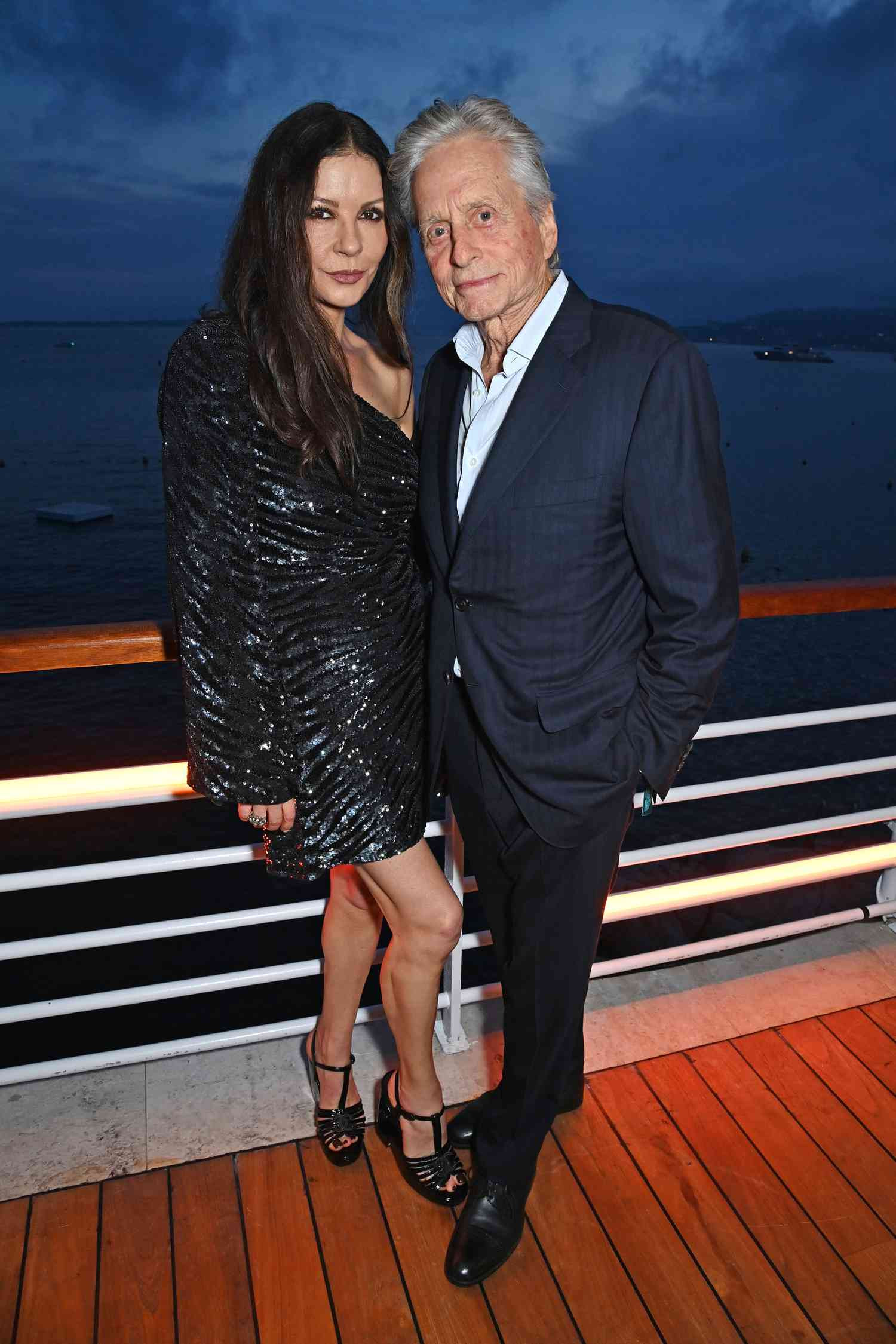 Catherine Zeta-Jones Goes Naked For Michael Douglas' 80th Birthday!