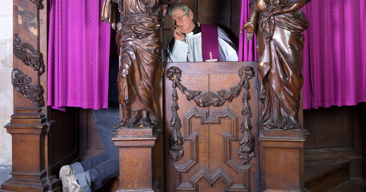 Catholics Are Returning to Confession: New Poll Reveals a Surprising Trend