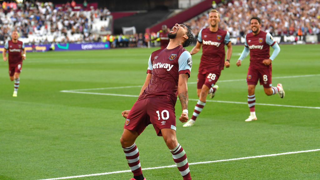 Chelsea Take Early Lead Against West Ham: Jackson Opens Scoring in Thrilling London Derby