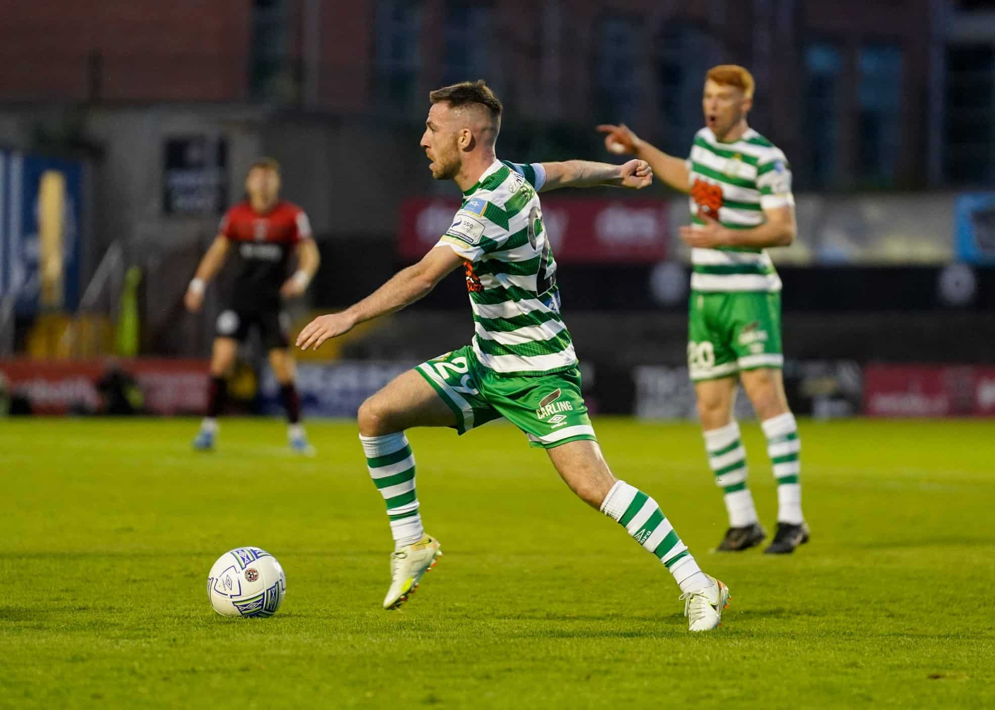 Chelsea's Unbeaten Streak on the Line: Can Shamrock Rovers Upset the Conference League Favorites?