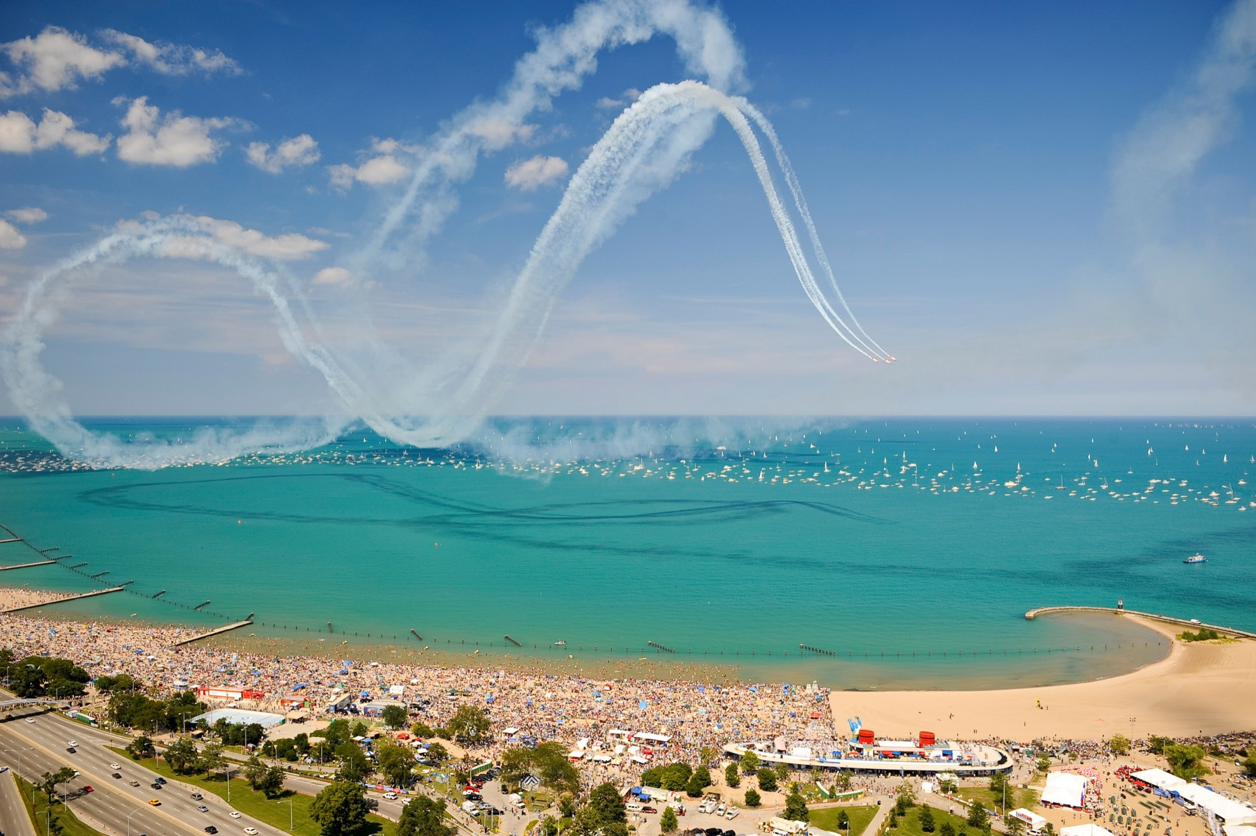 Chicago Air and Water Show 2024: Blue Angels, New Stunt Pilots and Military Aircraft Take Over Lake Michigan