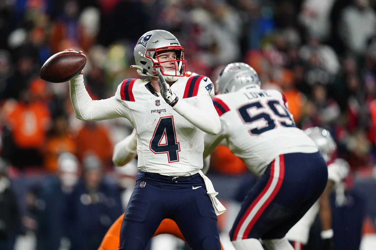 Clemson's Miraculous 56-Yard Field Goal Steals Playoff Spot: SMU's Playoff Hopes Hang in the Balance