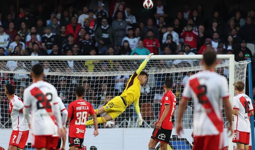 Colo-Colo vs. River Plate: A Clash of Titans in the Copa Libertadores Quarterfinals