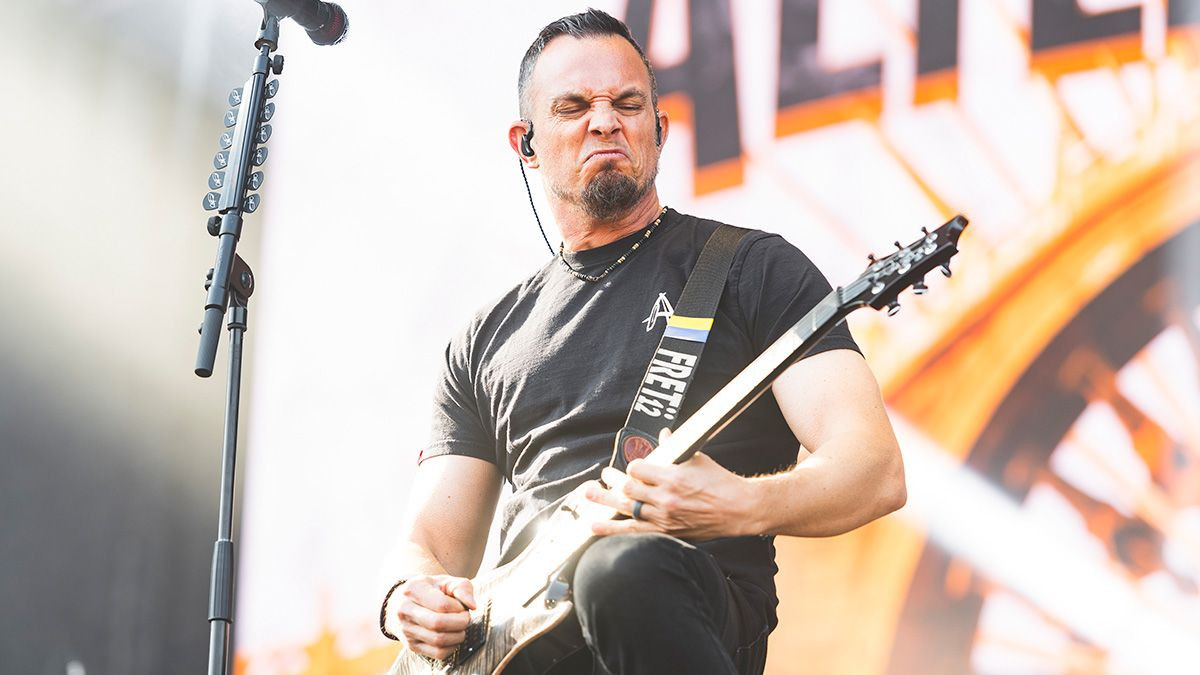 Creed & Alter Bridge's Mark Tremonti Announces New Solo Album, 'The End Will Show Us How'