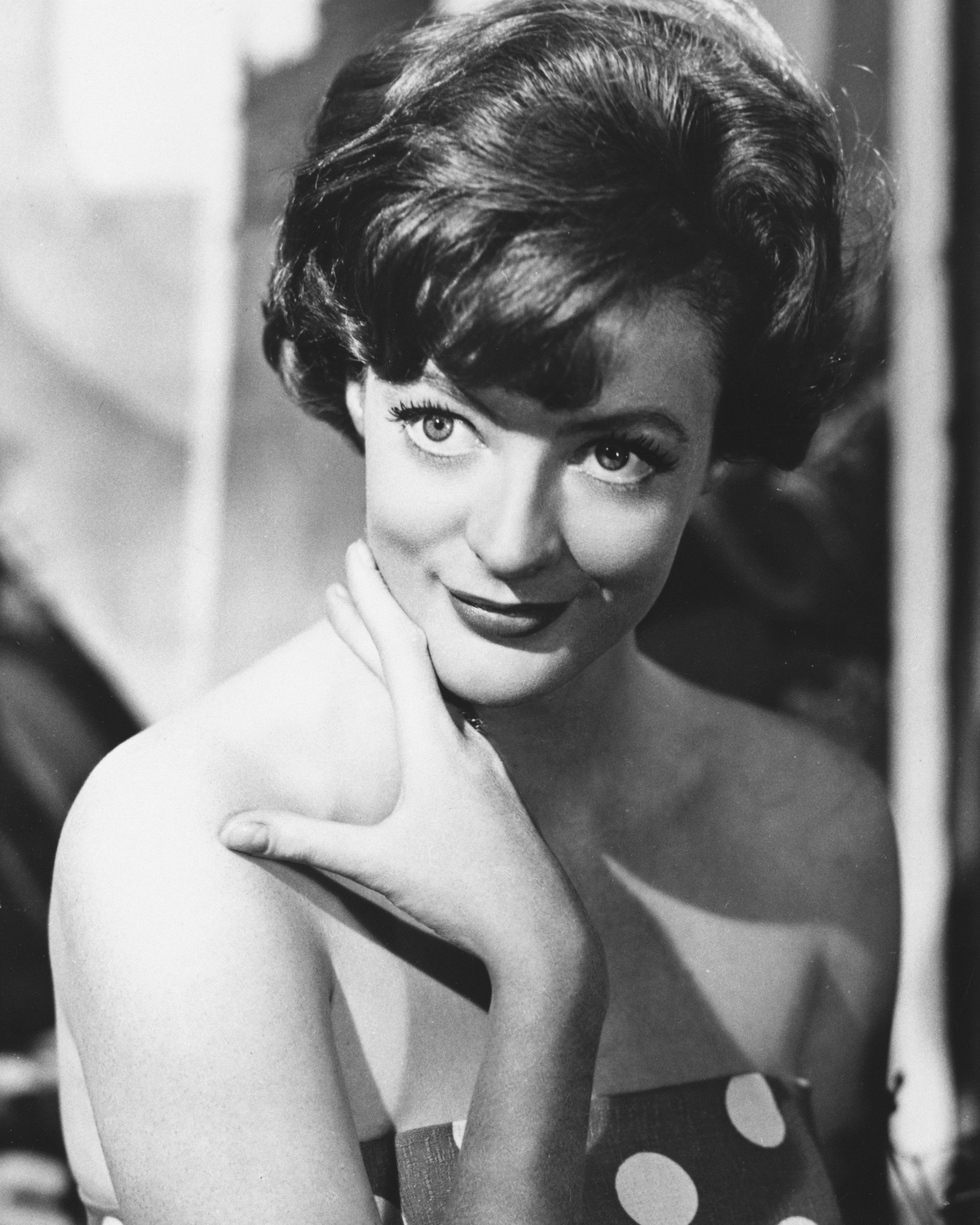 Dame Maggie Smith, Beloved Actress of Stage and Screen, Dies at 89