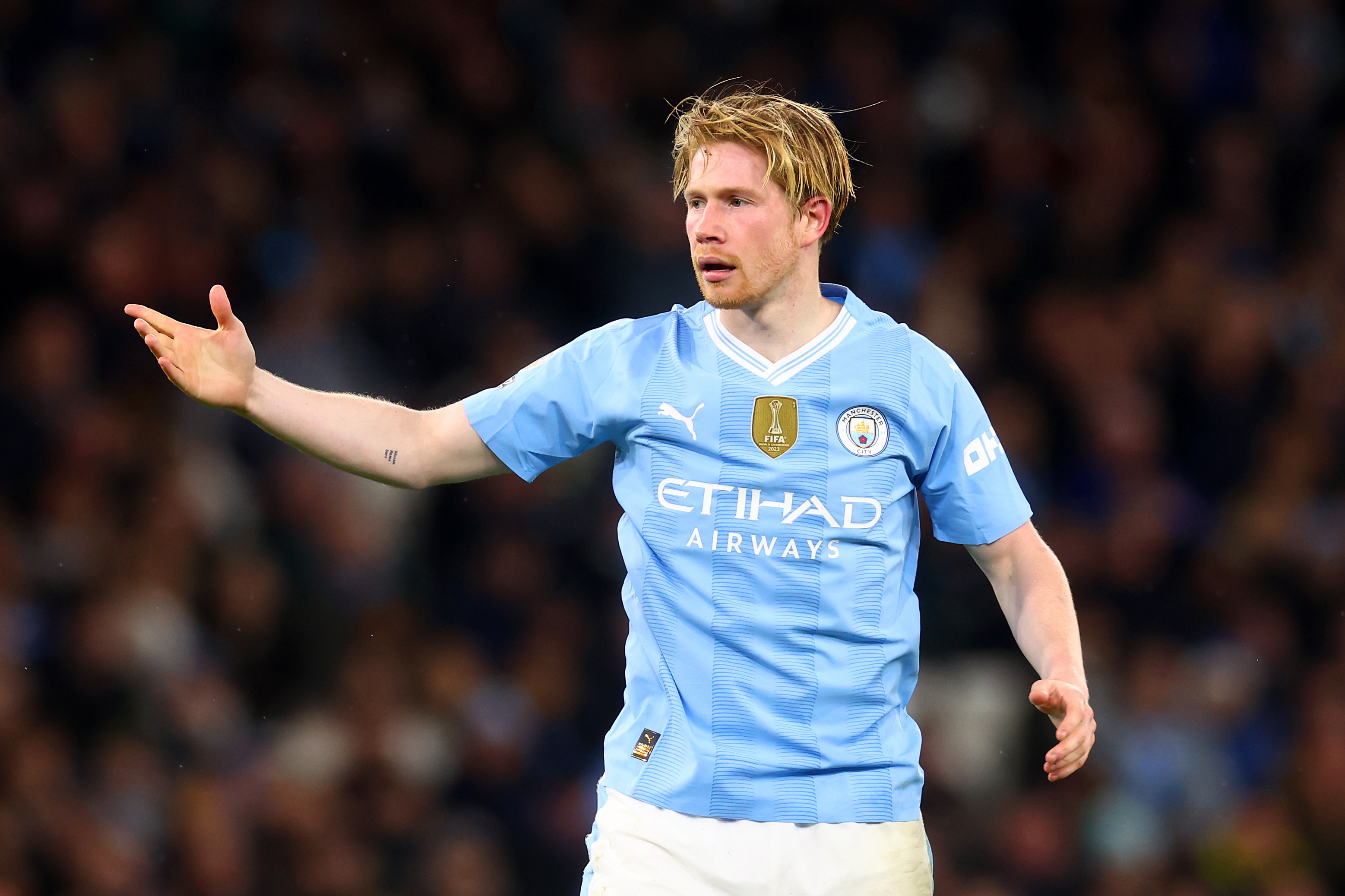 De Bruyne Injury Scare: Manchester City's Arsenal Showdown in Jeopardy?